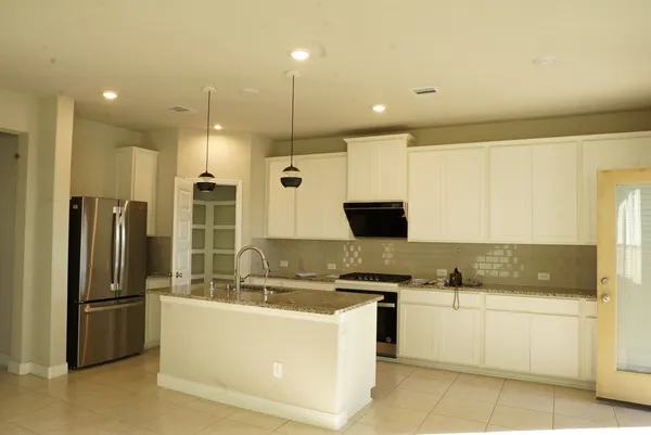 $2,500 | 11215 Pavonia Creek Court, Richmond, TX 77406