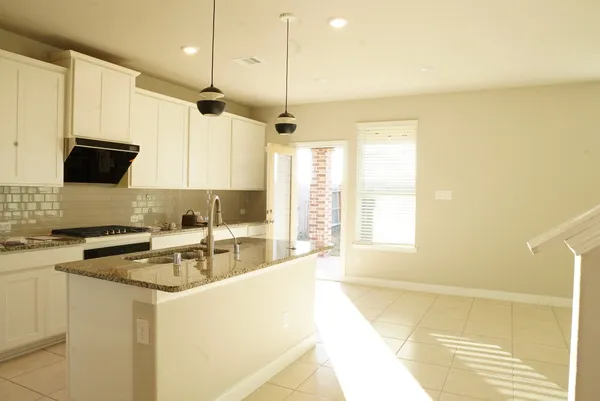 $2,500 | 11215 Pavonia Creek Court, Richmond, TX 77406