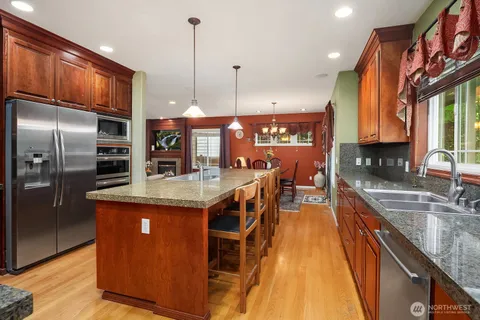 $974,000 | 13915 Southeast 238th Place, Kent, WA 98042