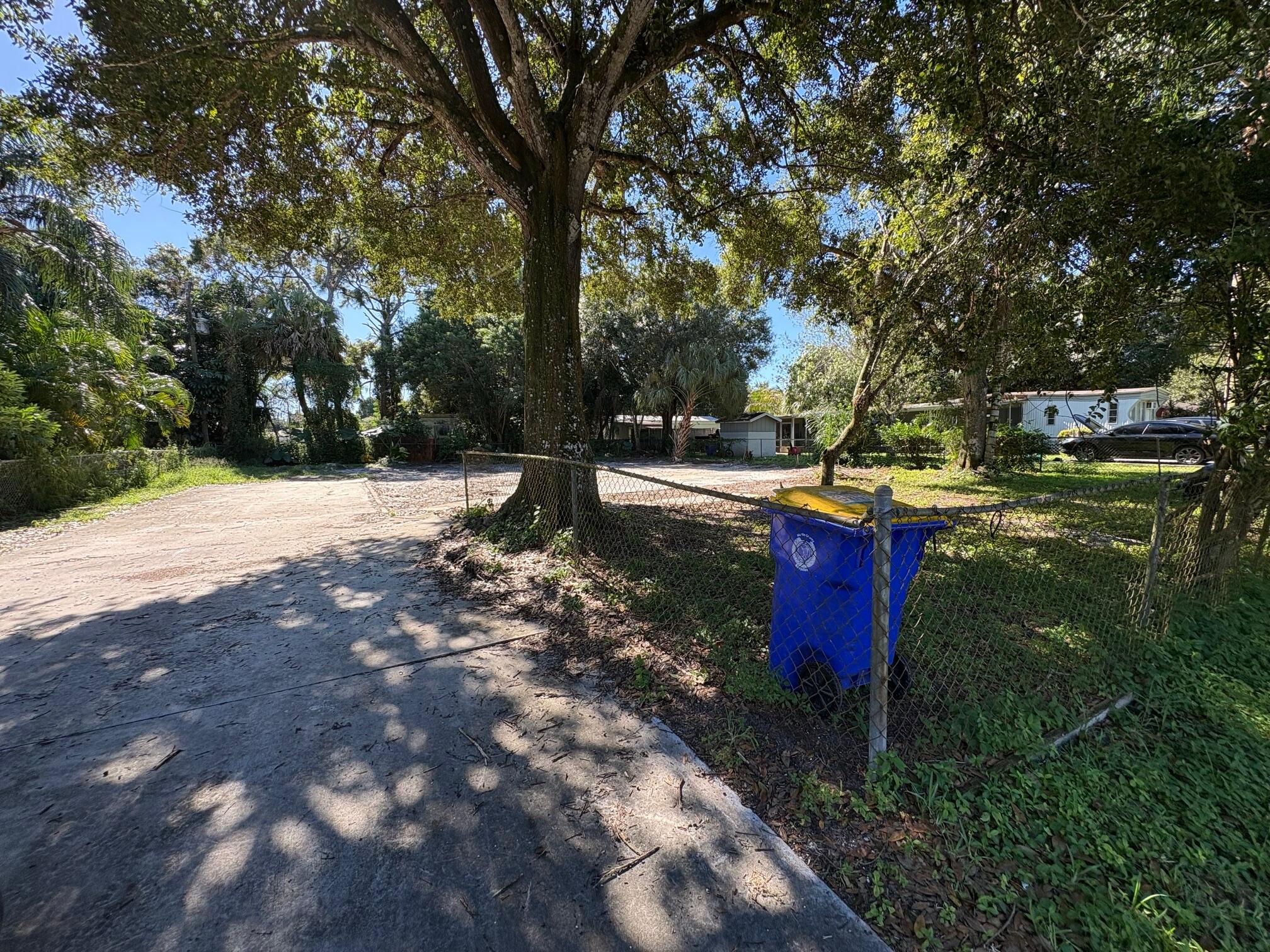 1254 Southwest Pinetree Trail Stuart, FL 34997 - Photo 1 of 1 PNG image 2