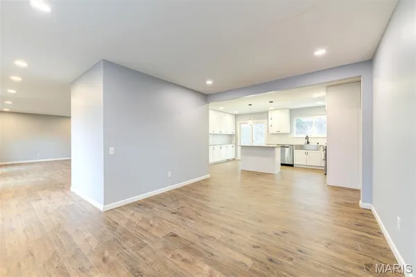 $585,000 | 114 Lea Meadows Drive, Ballwin, MO 63011