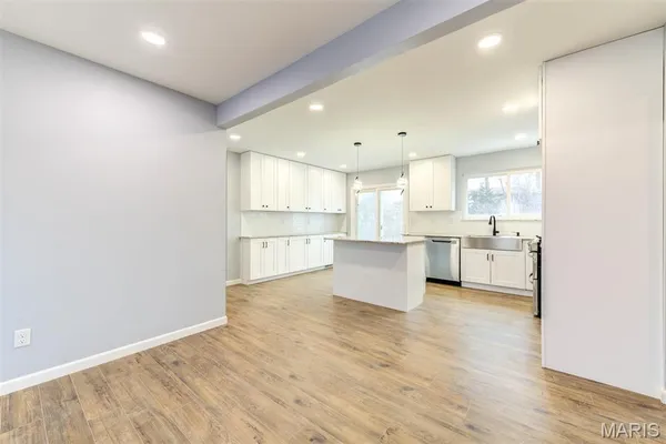 $585,000 | 114 Lea Meadows Drive, Ballwin, MO 63011