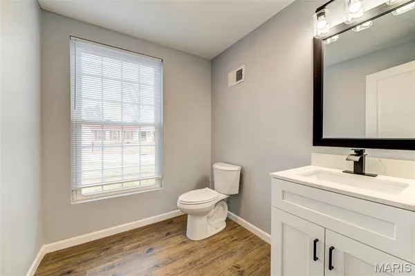 $585,000 | 114 Lea Meadows Drive, Ballwin, MO 63011