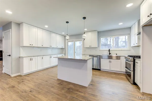 $585,000 | 114 Lea Meadows Drive, Ballwin, MO 63011