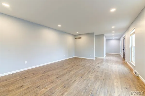 $585,000 | 114 Lea Meadows Drive, Ballwin, MO 63011