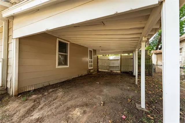 $79,900 | 1716 Maple Avenue, Paris, TX 75460