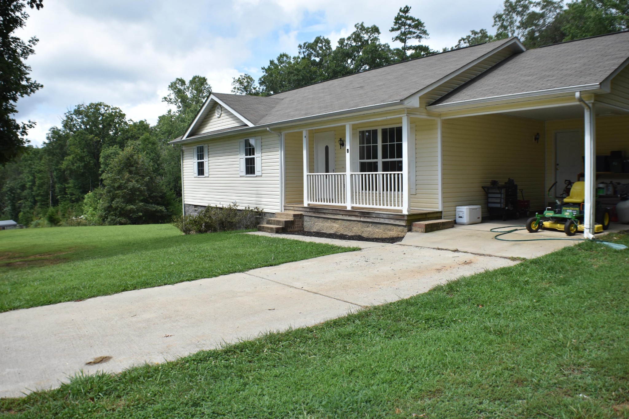 544 Lees Chapel Road Sweetwater, TN 37874 - Photo 3 of 30 Gallery Image 3