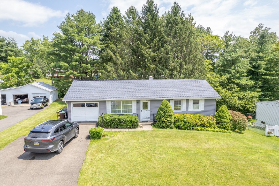 1122 Frost Road Endicott, NY 13760 - Photo 3 of 21 Gallery Image 3