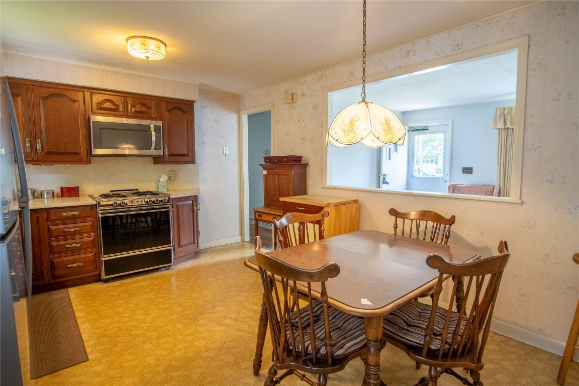 1122 Frost Road Endicott, NY 13760 - Photo 9 of 21 Gallery Image 9