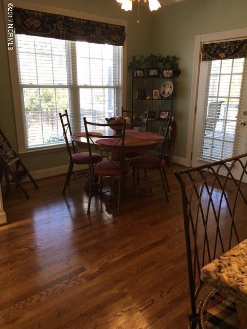 408 Northwood Road Washington, NC 27889 - Photo 12 of 35 Breakfast Room