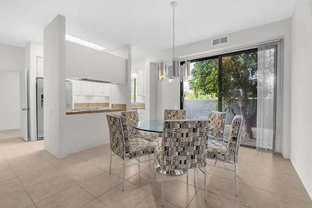 $399,900 | 535 Desert W Drive, Rancho Mirage, CA 92270
