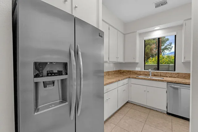 $399,900 | 535 Desert W Drive, Rancho Mirage, CA 92270