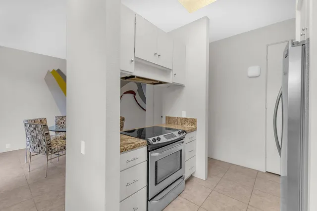 $399,900 | 535 Desert W Drive, Rancho Mirage, CA 92270