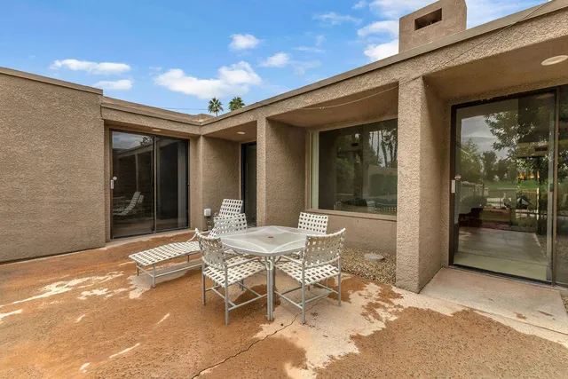 $399,900 | 535 Desert W Drive, Rancho Mirage, CA 92270