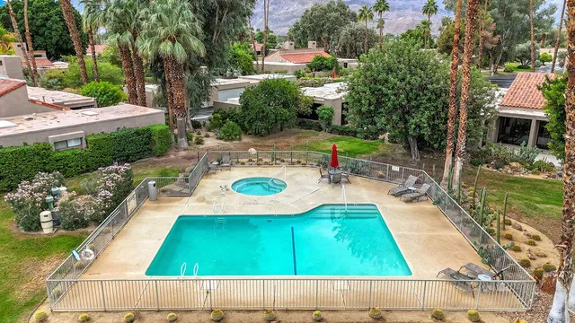 $399,900 | 535 Desert W Drive, Rancho Mirage, CA 92270