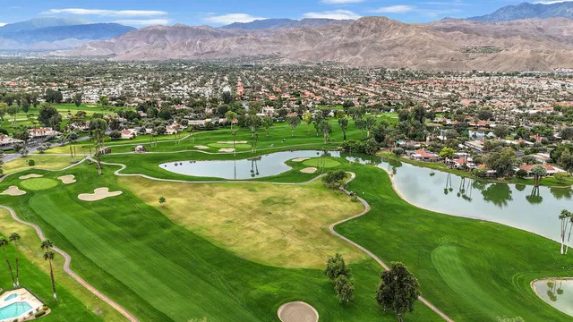 $399,900 | 535 Desert W Drive, Rancho Mirage, CA 92270