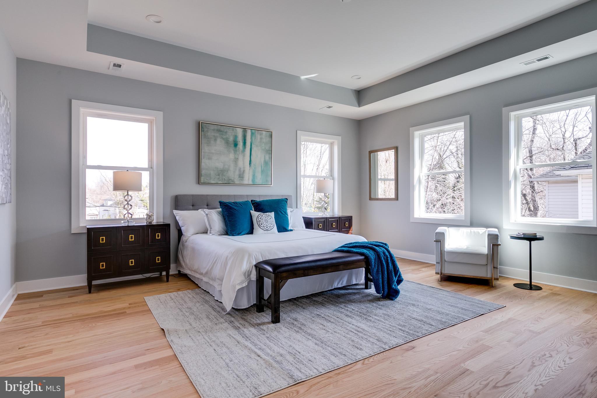 6810 Old Chesterbrook Road McLean, VA 22101 - Photo 35 of 69 OWNERS BEDROOM