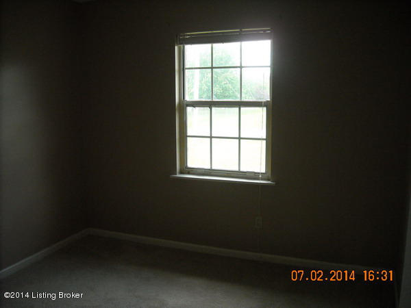 299 Russell Road Vine Grove, KY 40175 - Photo 10 of 11 DSCN6793_resize