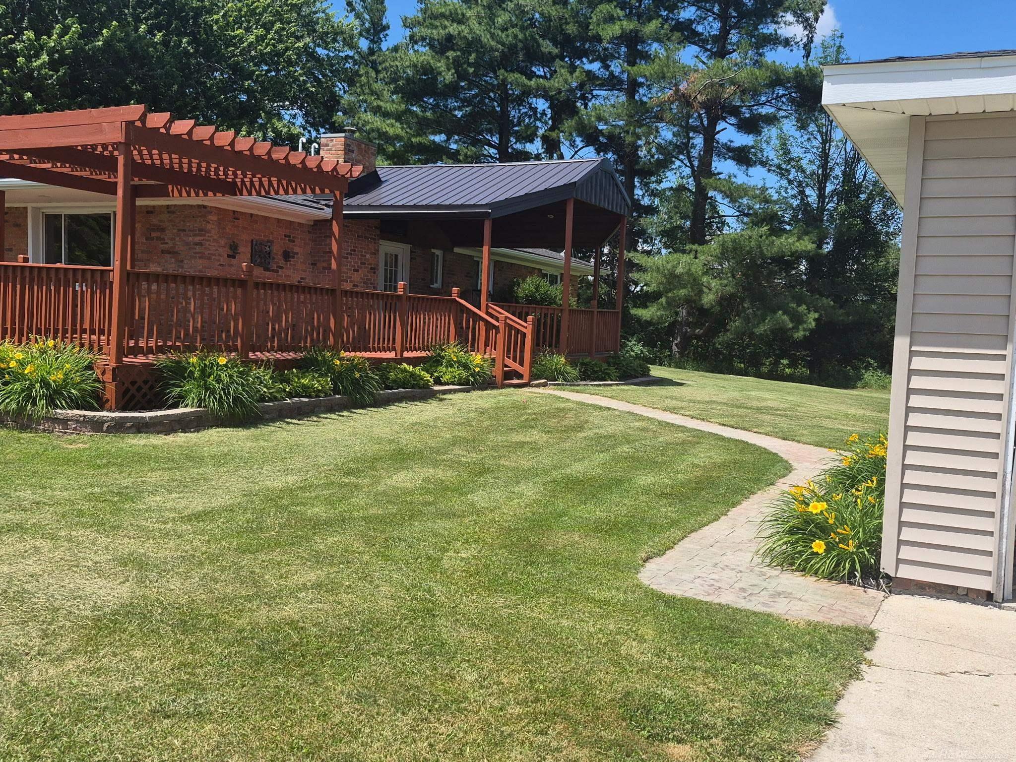 1120 Capac Road Allenton, MI 48002 - Photo 29 of 34