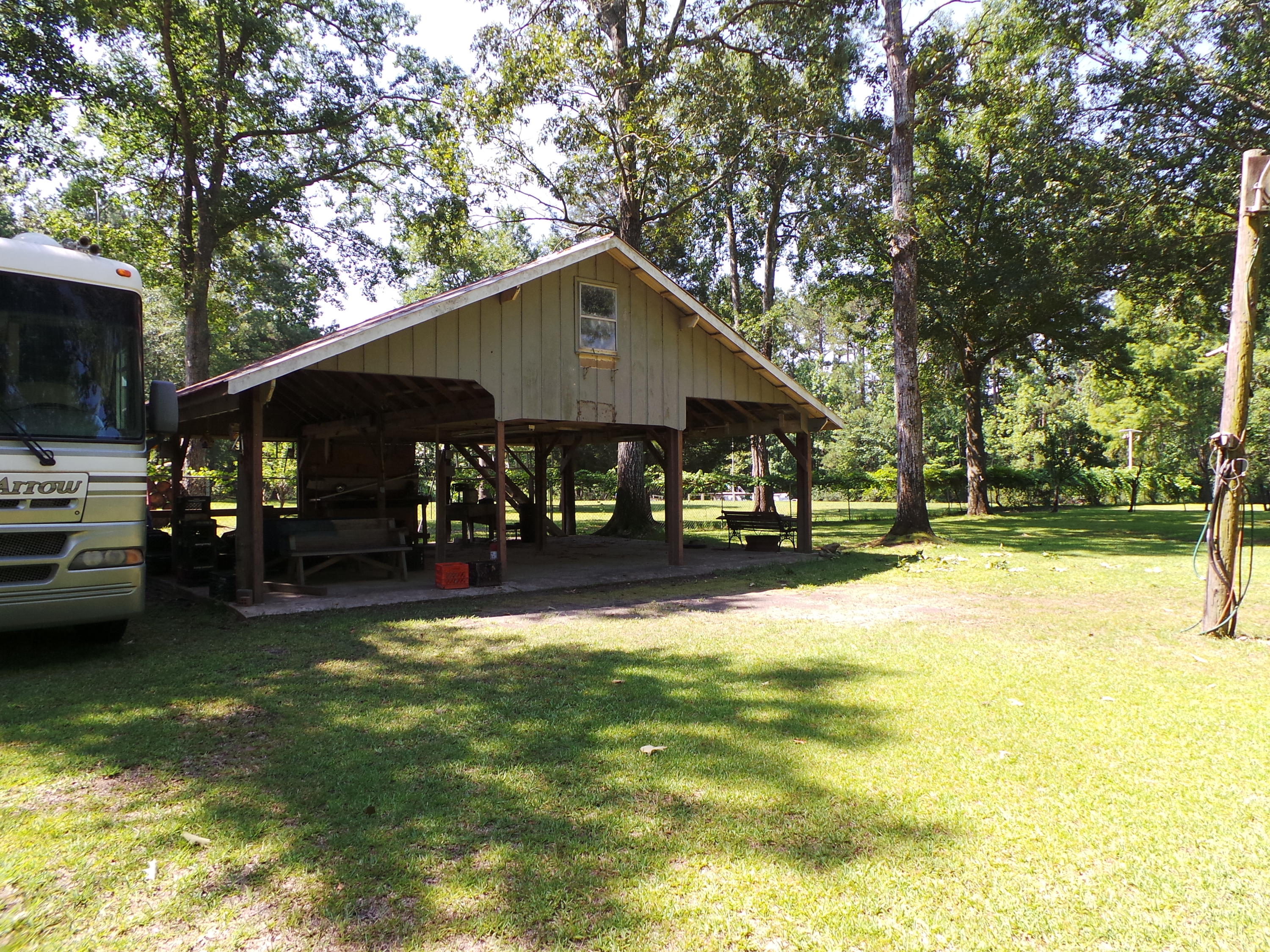 128 Rutledge Drive Eutawville, SC 29048 - Photo 17 of 23 20160625_110432
