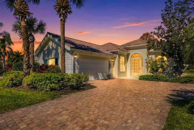 $659,000 | 5573 Lucia Place, Sarasota, FL 34238