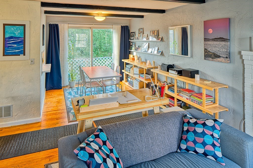 10 Lattimer Street, Unit 2 Marblehead, MA 01945 - Photo 3 of 13