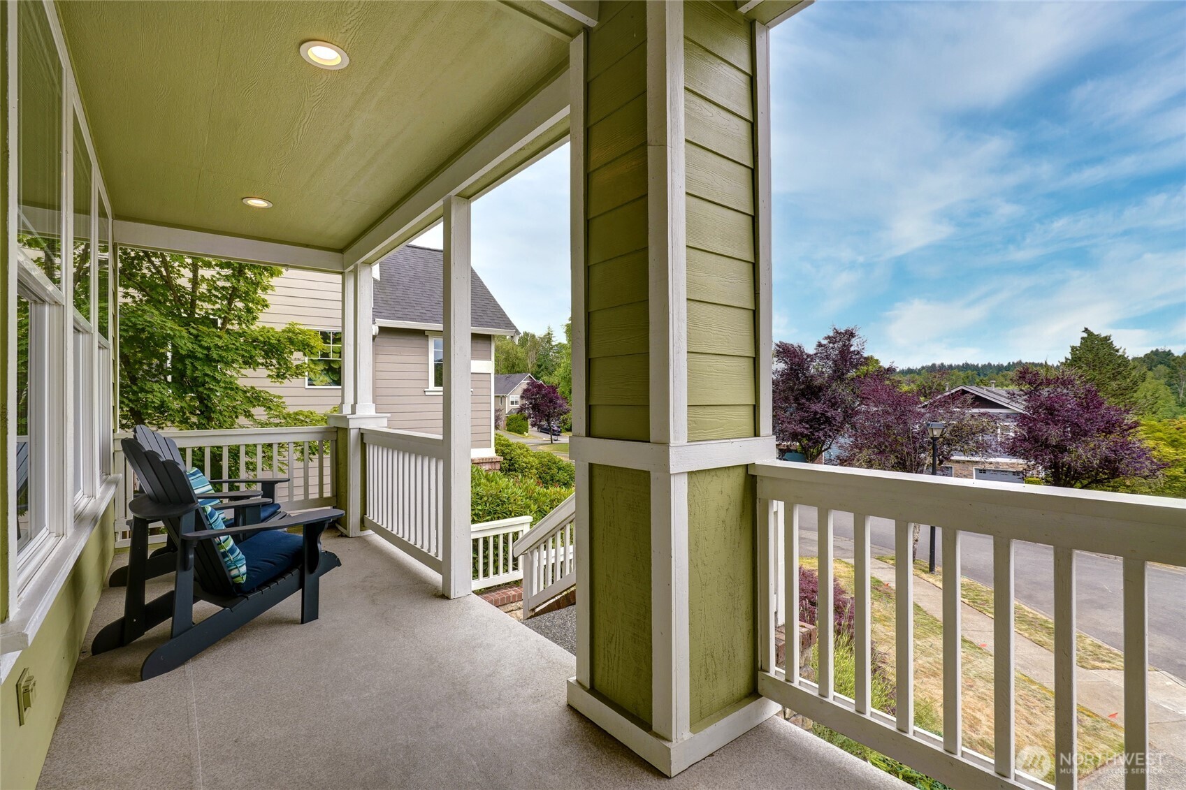 10625 Northeast 173rd Place Bothell, WA 98011 - Photo 3 of 35