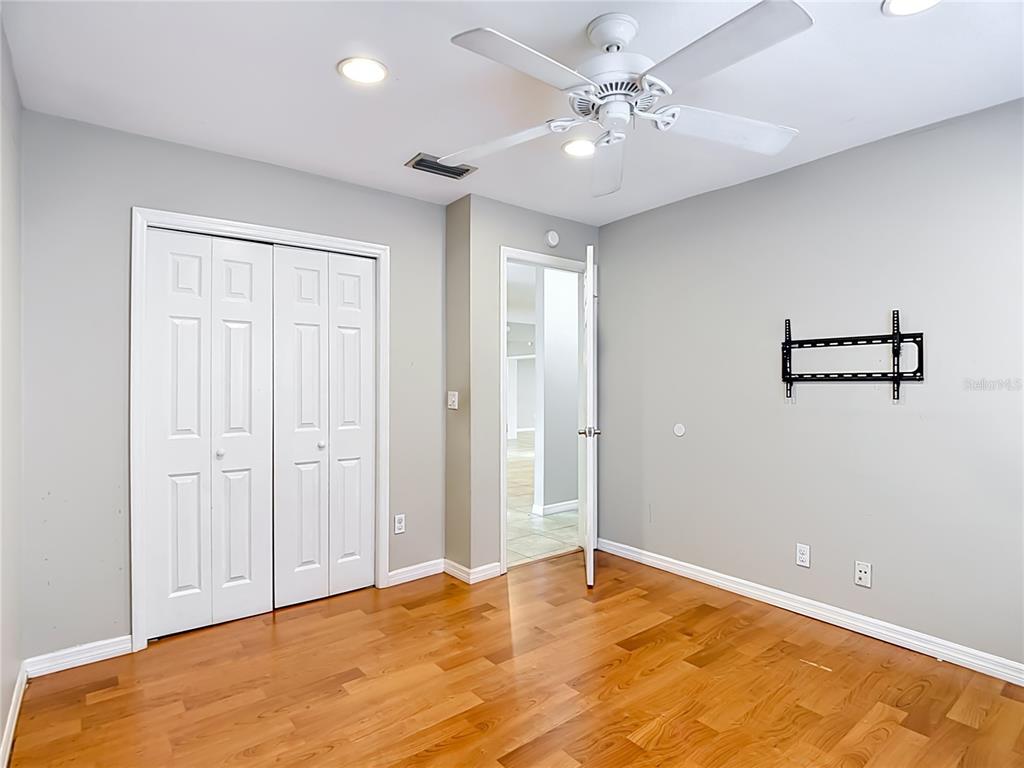 811 Ambassador Loop Tampa, FL 33613 - Photo 53 of 75