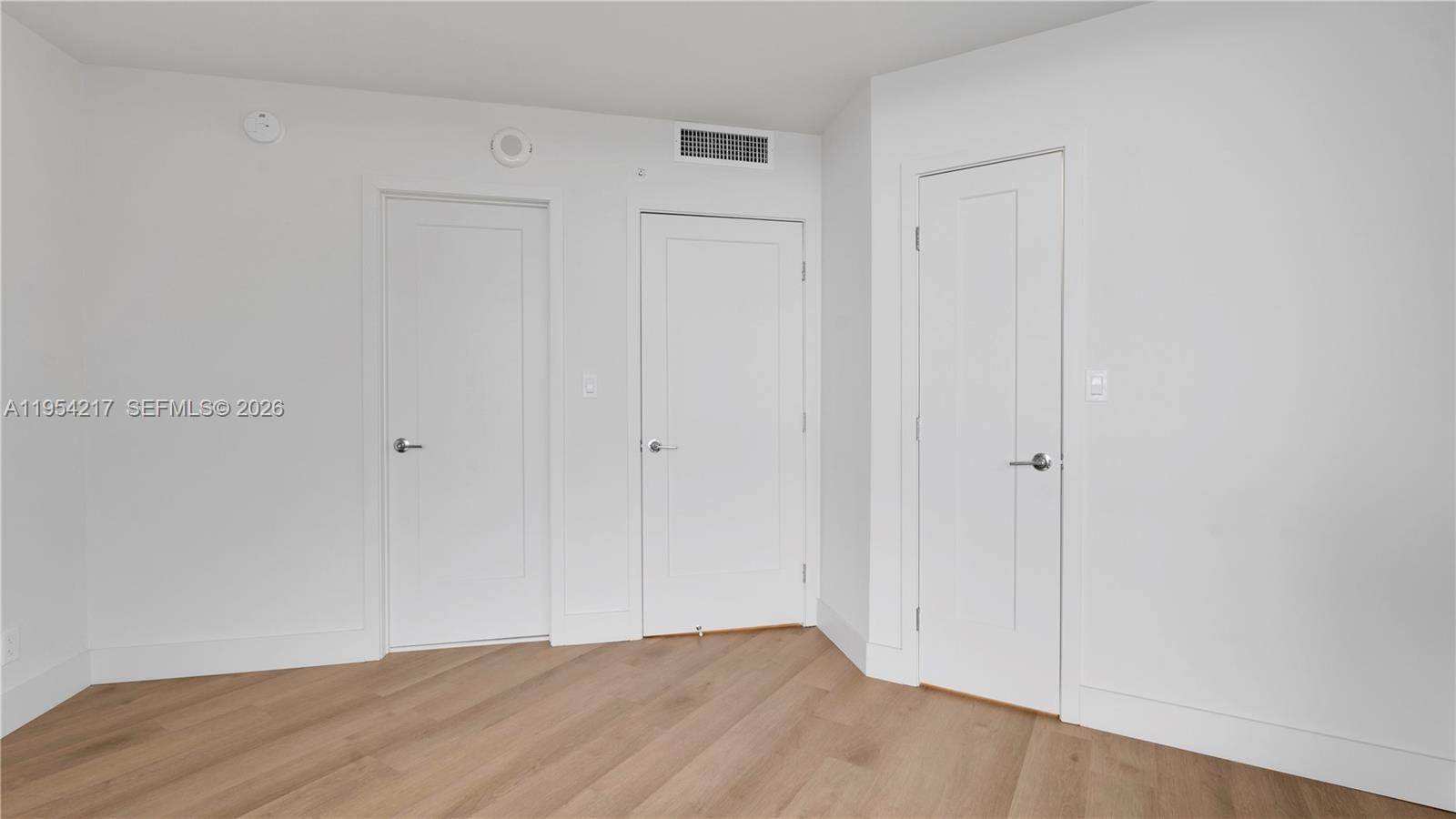 555 Northeast 34th Street, Unit 2201 Miami, FL 33137 - Photo 35 of 46 a view of an empty room