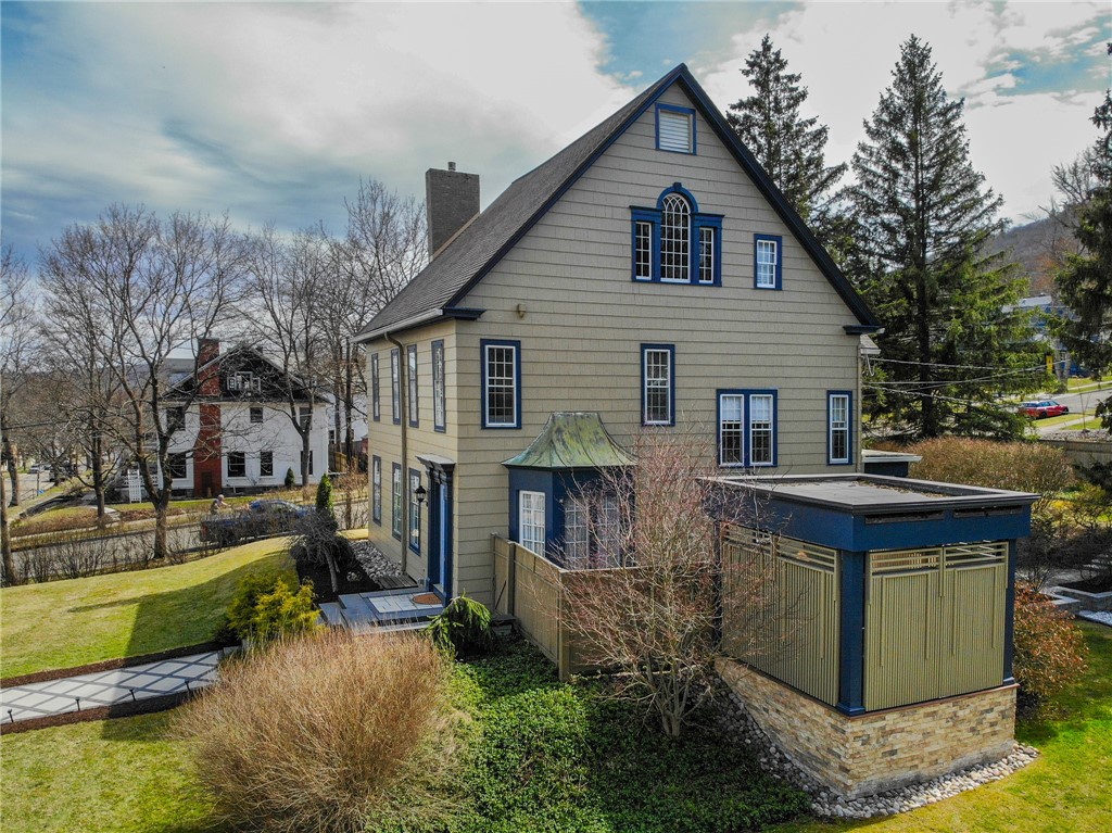 96 East 4th Street Corning, NY 14830 - Photo 2 of 50