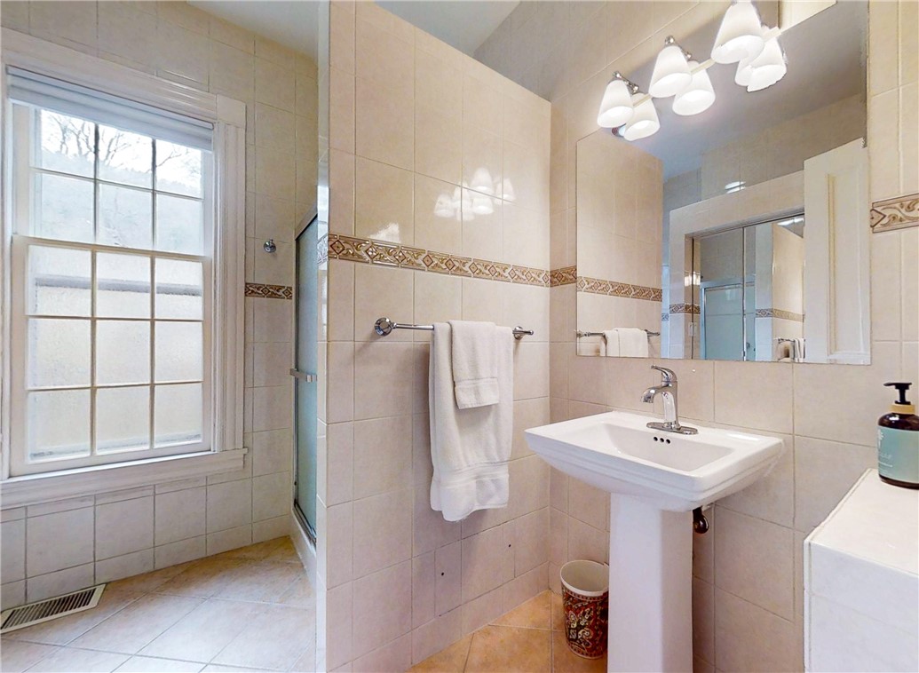 96 East 4th Street Corning, NY 14830 - Photo 39 of 50