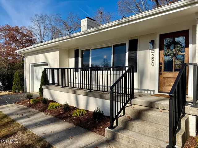 $379,850 | 290 Valley Drive, Bristol, VA 24201