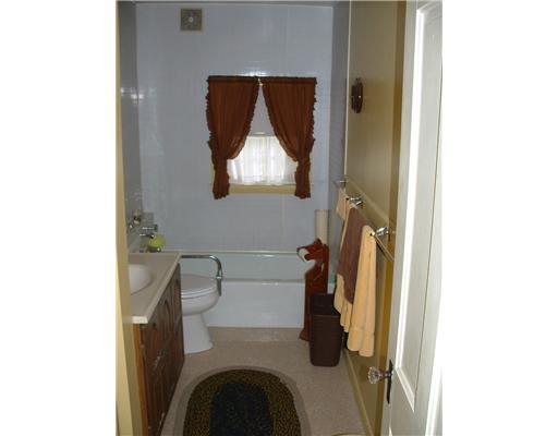 1814 Pulaski Road New Castle, PA 16105 - Photo 10 of 18 Full Bath. 2nd Floor