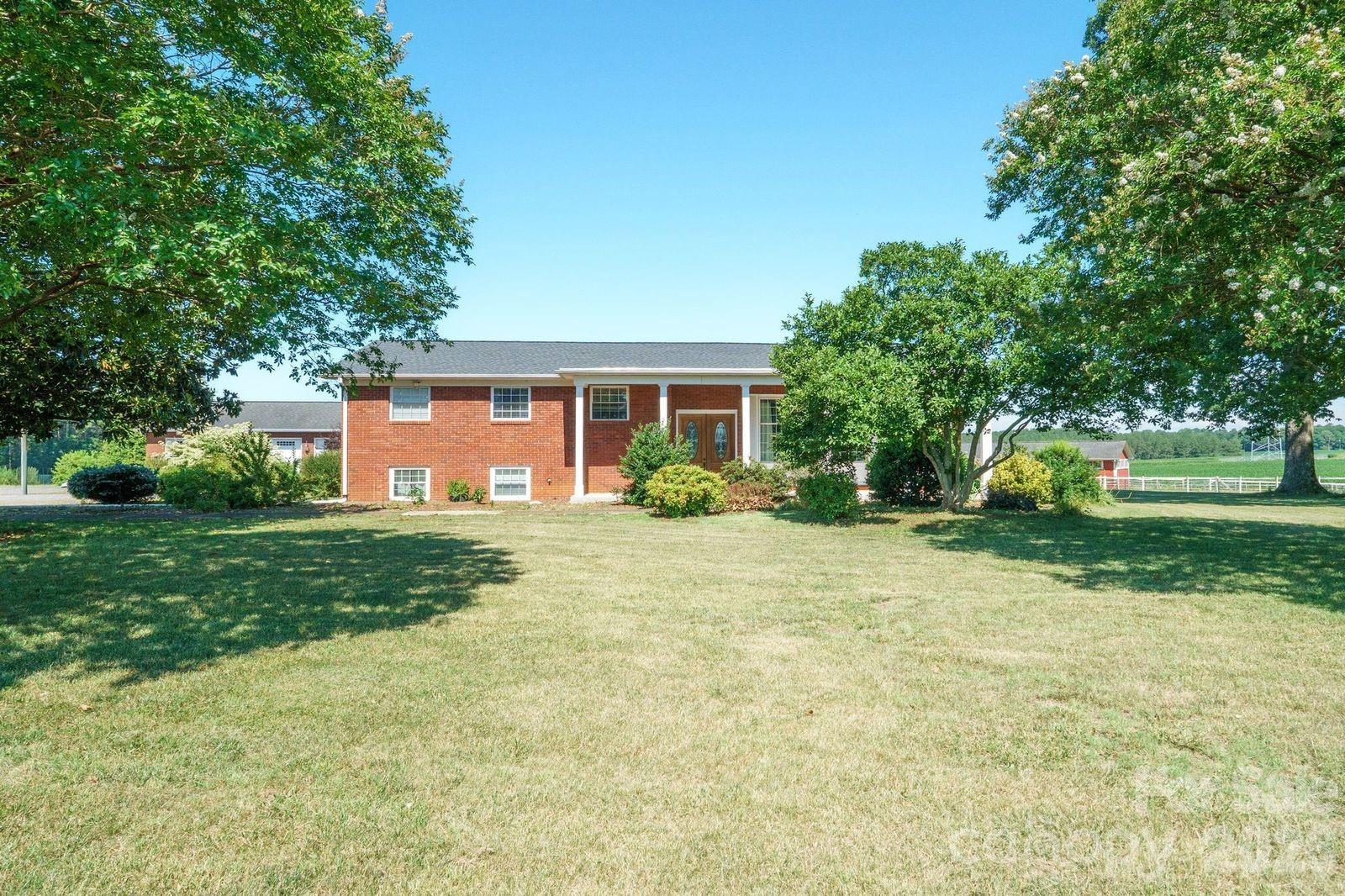 809 New Sterling Road Stony Point, NC 28678 - Photo 3 of 36