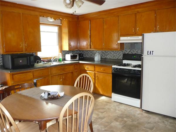 33 Baker Road East Raynham, MA 02767 - Photo 6 of 16 Gallery Image 6