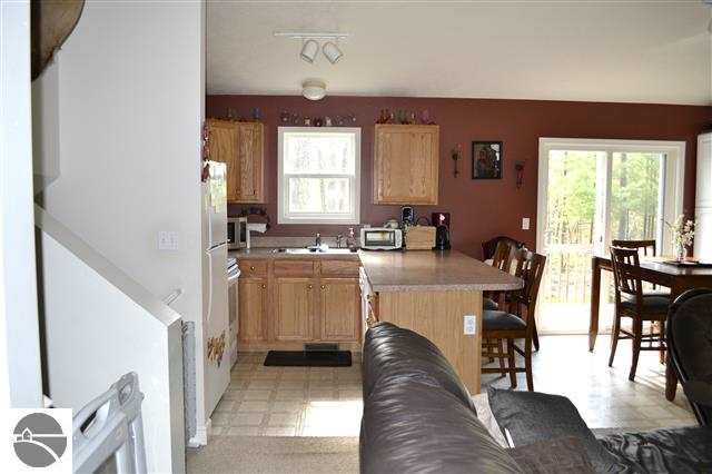 7155 Hall Creek Road Interlochen, MI 49643 - Photo 12 of 34 1778097-11.JPG