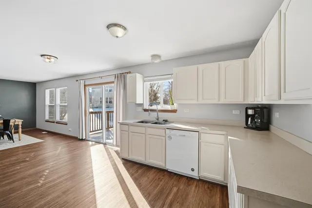 $339,900 | 379 Stone Hollow Drive, Poplar Grove, IL 61065