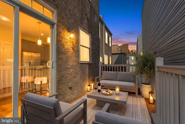 $829,000 | 931 South 18th Street, Philadelphia, PA 19146