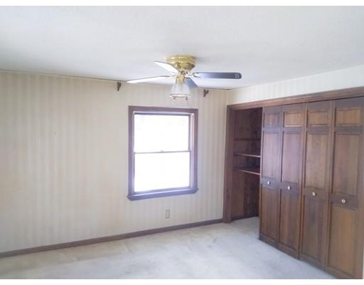 24 Rockland Road Auburn, MA 01501 - Photo 5 of 7 Gallery Image 5