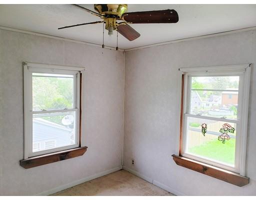 24 Rockland Road Auburn, MA 01501 - Photo 6 of 7 Gallery Image 6