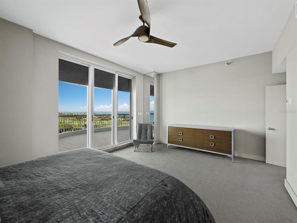 455 Longboat Club Road, Unit PH8 Longboat Key, FL 34228 - Photo 30 of 32
