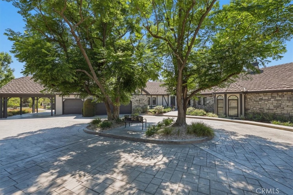 2445 Rolling Ridge Road Riverside, CA 92506 - Photo 14 of 75