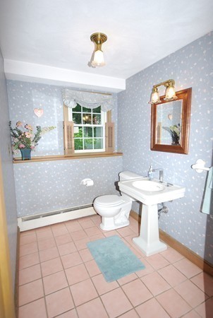 37 Jodie Road Framingham, MA 01702 - Photo 23 of 30 Gallery Image 23