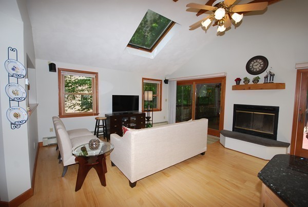 37 Jodie Road Framingham, MA 01702 - Photo 3 of 30 Gallery Image 3