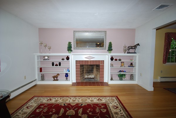 37 Jodie Road Framingham, MA 01702 - Photo 9 of 30 Gallery Image 9