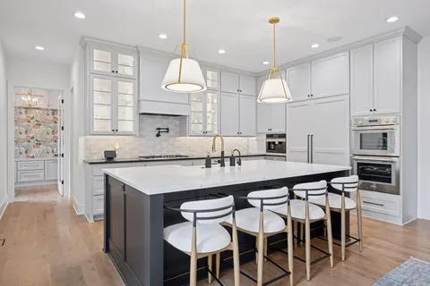 $3,695,000 | 3734 Woodland Cove Parkway, Minnetrista, MN 55331