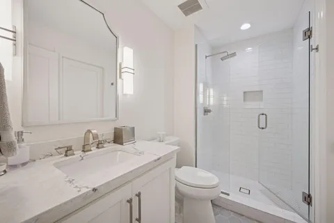 $3,695,000 | 3734 Woodland Cove Parkway, Minnetrista, MN 55331