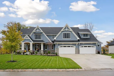 $3,695,000 | 3734 Woodland Cove Parkway, Minnetrista, MN 55331