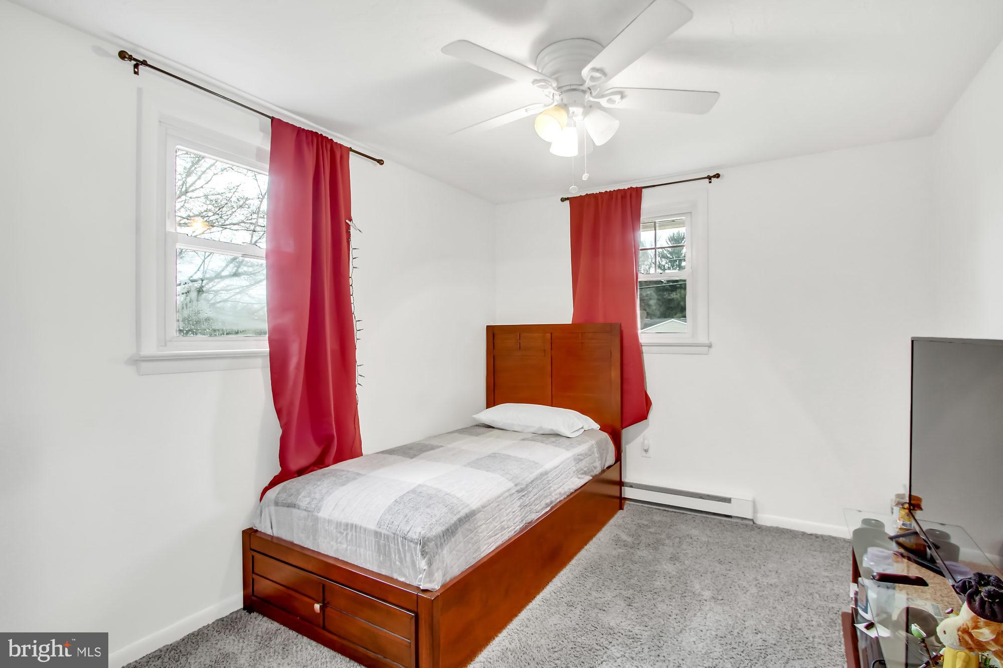 1435 Grandview Road Spring Grove, PA 17362 - Photo 14 of 28 Gallery Image 14