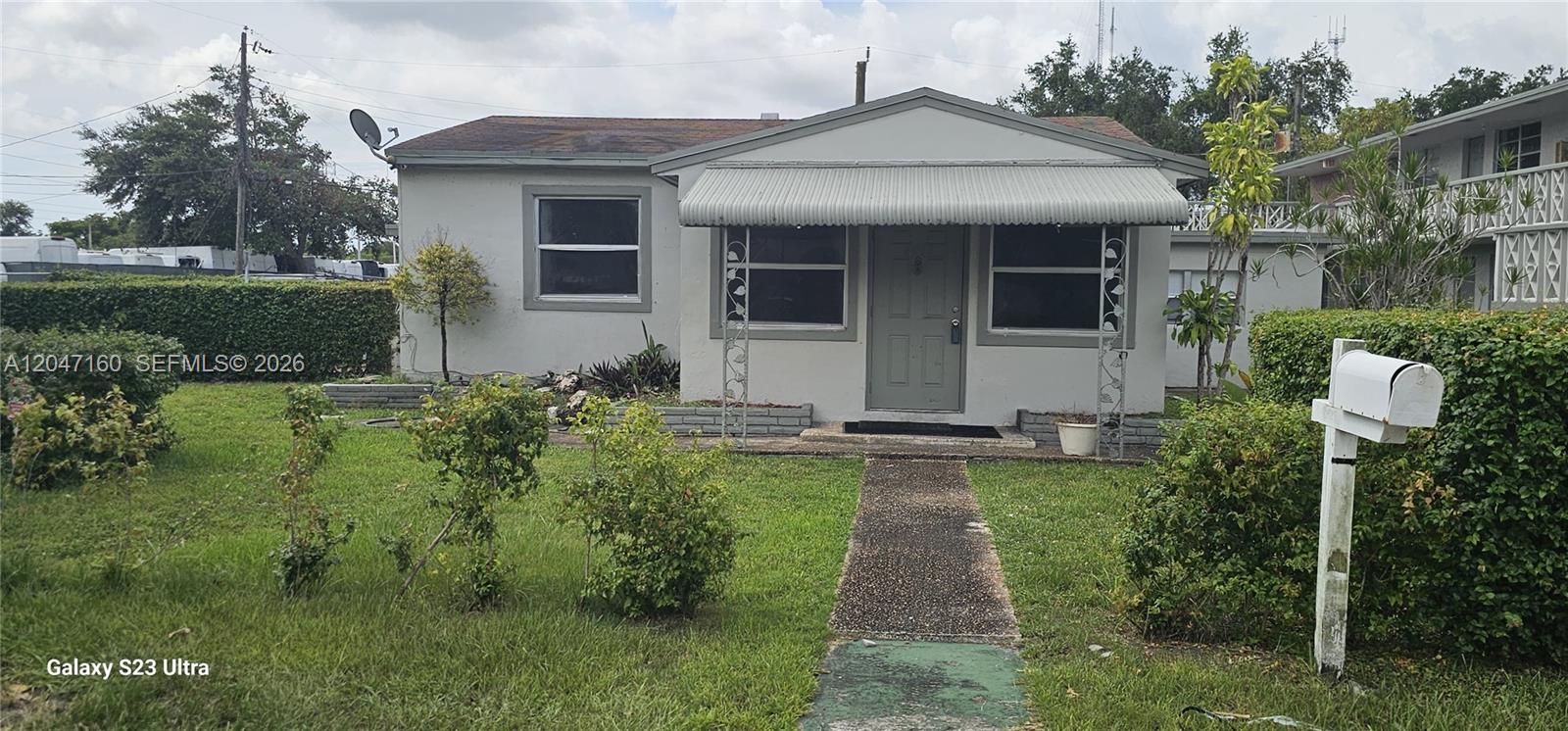 6010 Southwest 33rd Street Miramar, FL 33023 - Photo 1 of 8